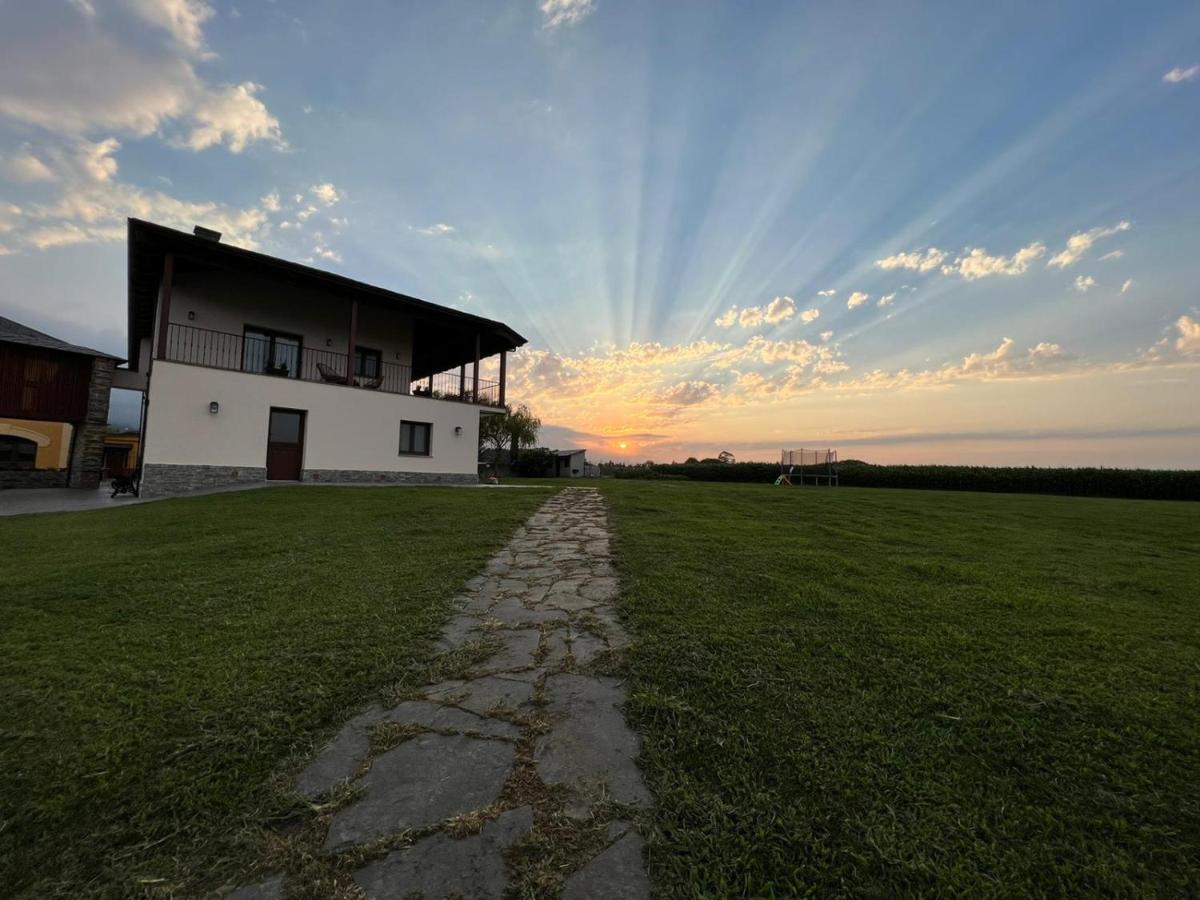 Apartamento La Quintana de Figares Luarca Exterior foto